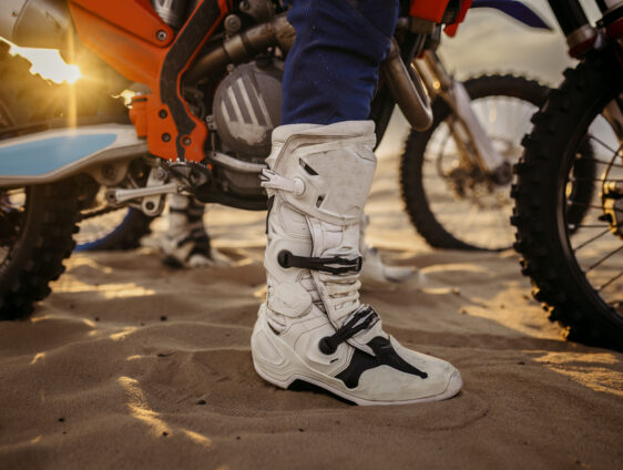 What Kind of Boots Are Best for Riding a Motorcycle?